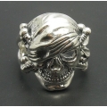 Серебряный перстень 925 пробы "Пиратский череп"