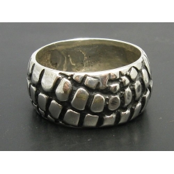 Серебряное кольцо 925 пробы "Шина"