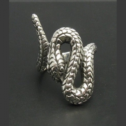 Серебряный перстень 925 пробы "Змей"