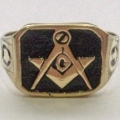 Позолоченный масонский перстень с символом "G"